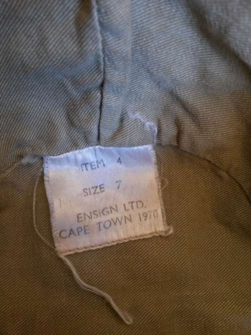 early (with label dd 1970) SAP (Rhodesia era?) thin camo cloth basic flap-cap - size "7" (fits 58)