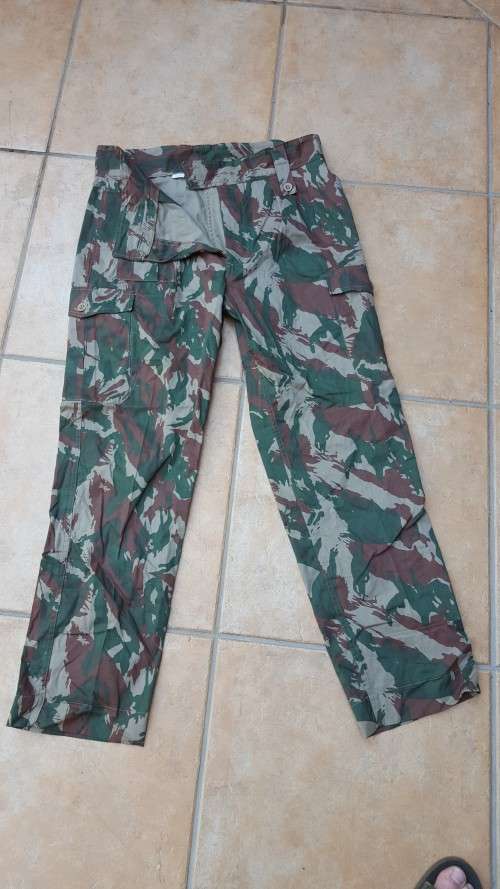SADF era SA SF Recce copy "P" Zim dry camo XL waist mint trousers  - mint with paper size tag intact