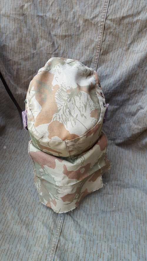 early (with label dd 1970) SAP (Rhodesia era?) thin camo cloth basic flap-cap - size "7" (fits 58)