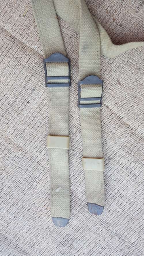 scarce early SADF era 1st issue UZI SMG sling (Israeli supplied) - lightly used condition