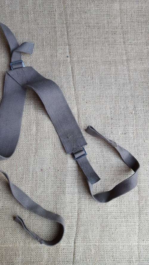 scarce patt 80 light-weight yoke (canvas red/ brown) basic suspender straps - unused and intact
