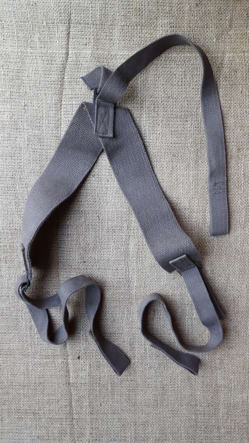 scarce patt 80 light-weight yoke (canvas red/ brown) basic suspender straps - unused and intact