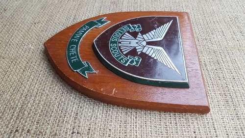 very scarce Rhodesian bushwar era original Selous Scouts period plaque - in great condition