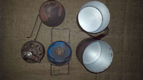 SA SF Recce used old Bluet Globetrotter stove & pots - hand camo'ed - working condition (empty gas)
