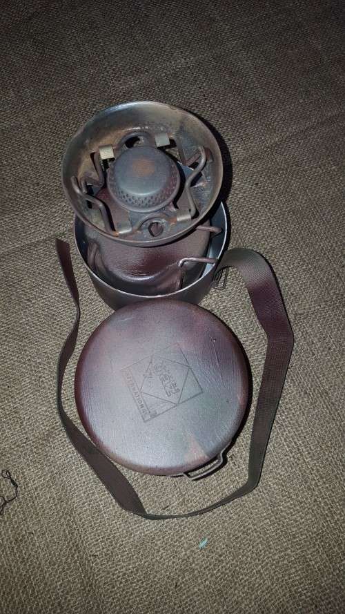 SA SF Recce used old Bluet Globetrotter stove & pots - hand camo'ed - working condition (empty gas)