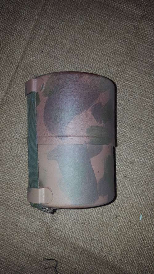 SA SF Recce used old Bluet Globetrotter stove & pots - hand camo'ed - working condition (empty gas)