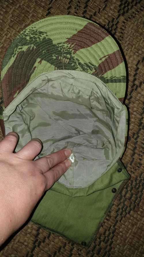 scarce & original SADF era size M SA SF Recce French HBT copy camo flap-cap in used condition