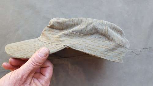 REPRO custom made (re-purposed cloth) EG "falling rain" strichtarn "Cuban" hard-brim cap fits 59