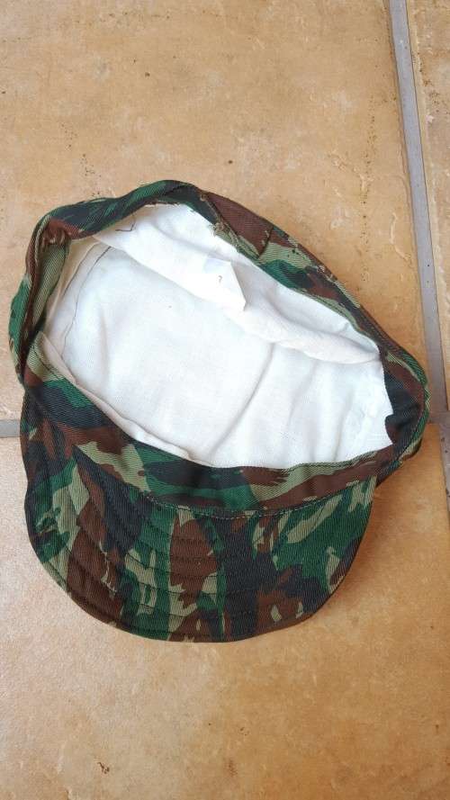 Original SA SF Recce copy camo mint unused cuban "fidel" cap in Egypt lizard camo - large size