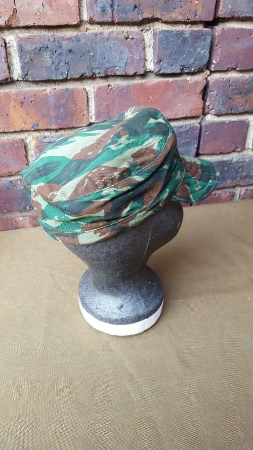 Original SA SF Recce copy camo mint unused cuban "fidel" cap in Egypt lizard camo - large size