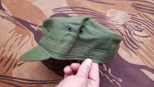 mint SADF era SA SF Recce HBT training greens XL (60/61) size cap ("do not use" sticker) - rare!