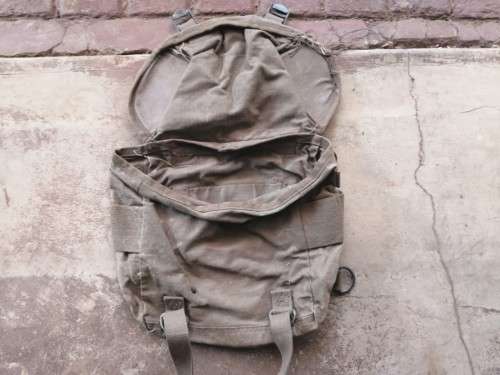 SADF era Patt 80 ripstop canvas "donkey brown" butt-pack uses ALICE clips very good intact condition