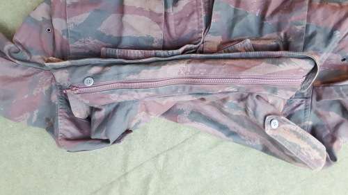 rare Serbian SF lizard camo jacket in medium (large) in very good used condition with hood