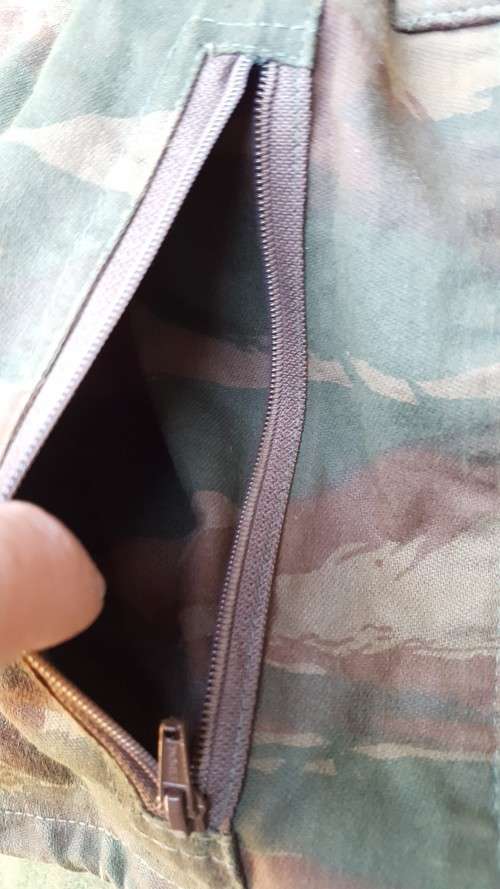 rare Serbian SF lizard camo jacket in medium (large) in very good used condition with hood