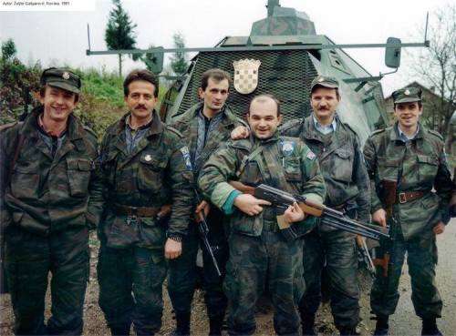 rare Serbian SF lizard camo jacket in medium (large) in very good used condition with hood