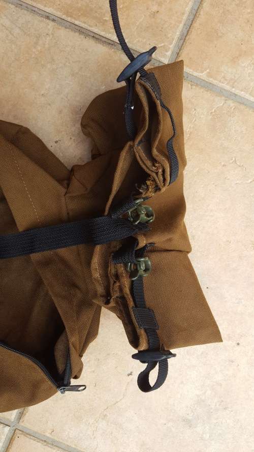 loose nutria early Patt 83 type 1 SWATF battle-jacket clip on/off rear pouch assembly zip intact