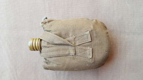 original USSR allu tropical khaki afghanka colour canteen and cover/ carrier - new and unuse dd 1980