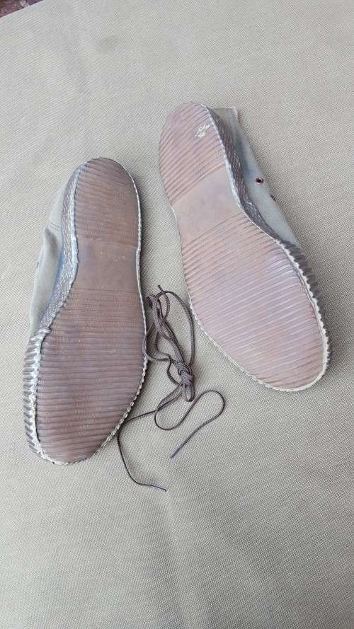 SADF era issue PT "tekkies" nutria runnng shoes aka "PF Flyers" size 9 UK & in good used condition