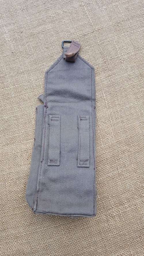 very rare donkey brown SA made cheap export ammo pouch made for UNITA in Angola as SADF supplied aid