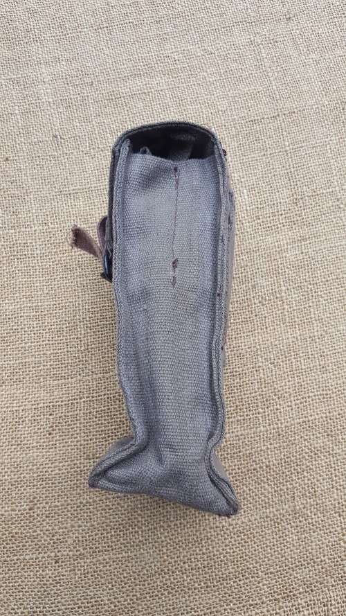 very rare donkey brown SA made cheap export ammo pouch made for UNITA in Angola as SADF supplied aid