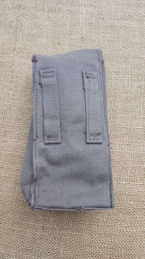 very rare donkey brown SA made cheap export ammo pouch made for UNITA in Angola as SADF supplied aid