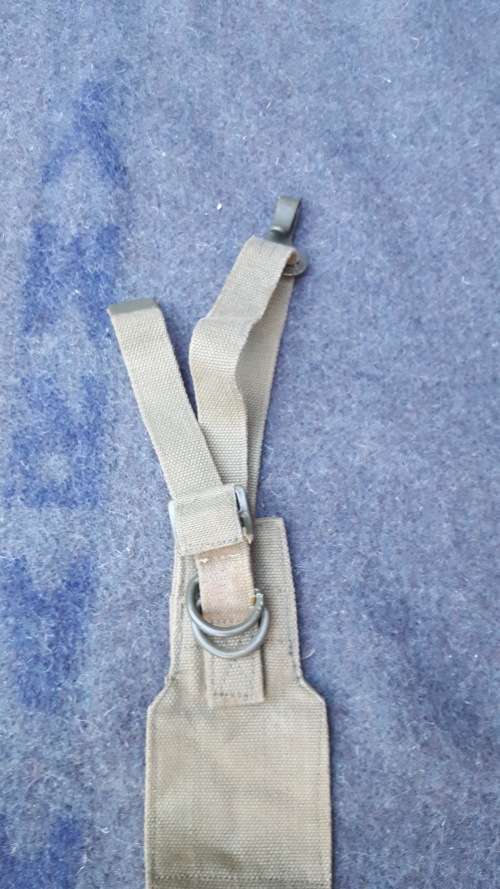 good used condition SADF era patt 61/64 webbing yoke - ideal as a Patt 69 Rhod stand-in piece ;-)