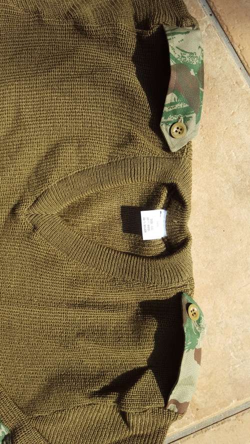 pre-94 Unused & Mint size XL (117cm) SAP era issue 80% wool jersey camo accents sealed - dated `91