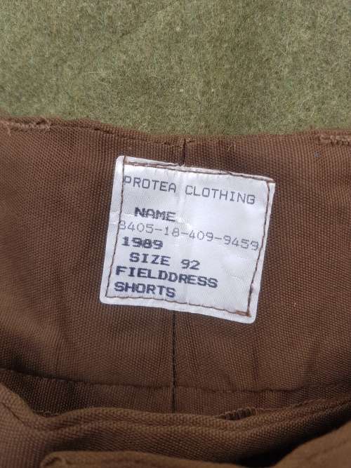 SADF era field-dress nutria shorts size 92 cm new mint unused (not cadet shorts) wide belt loops