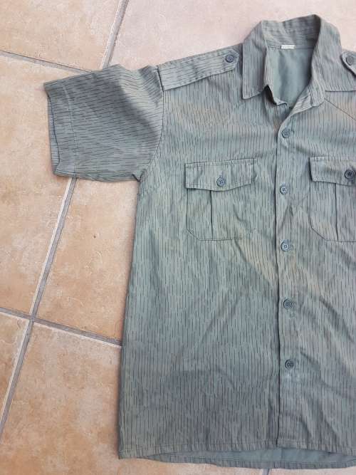 used (faded) Mozambique Police PRM copy EG falling-rain `strichtarn` patt camo shirt intact size med