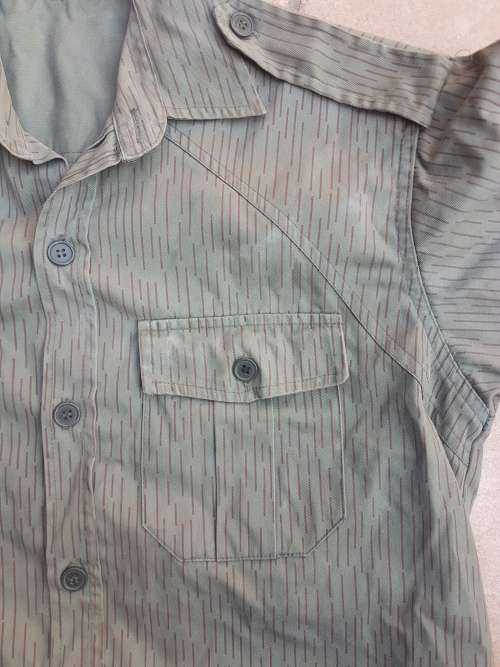 used (faded) Mozambique Police PRM copy EG falling-rain `strichtarn` patt camo shirt intact size med