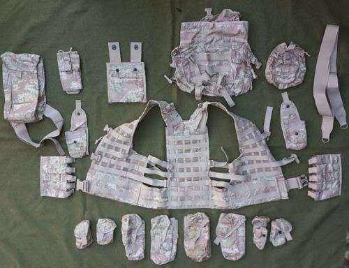 100% orginal & very good used Russian Army digital desert camo Syria era 19 piece webbing set