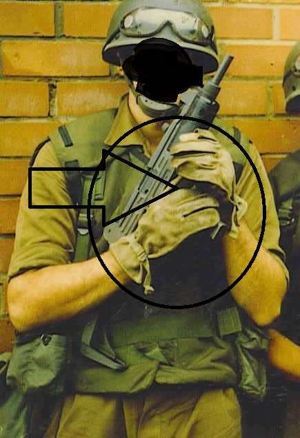 pair orginal SADF period/era Recce used suede/rawhide work (urban use) gloves - no damage/no holes