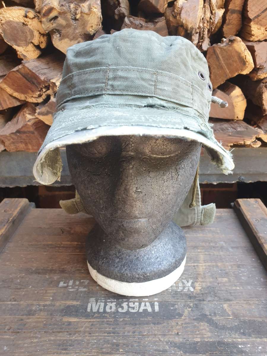 well used SADF era original Recce (SA SF) issue HBT `training greens` flap-cap see pics for conditio
