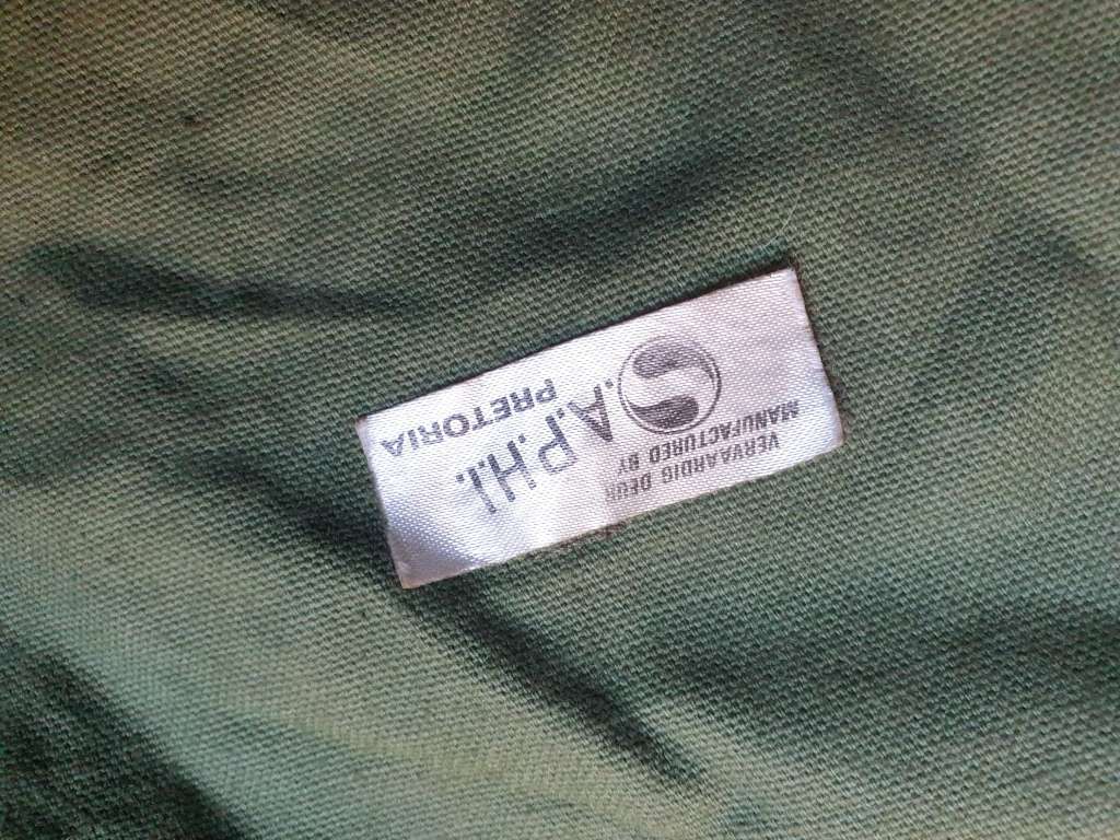 SADF SA Army used/issue 10 man medical pack (green cotton) sling-bag section medic bag empty as new