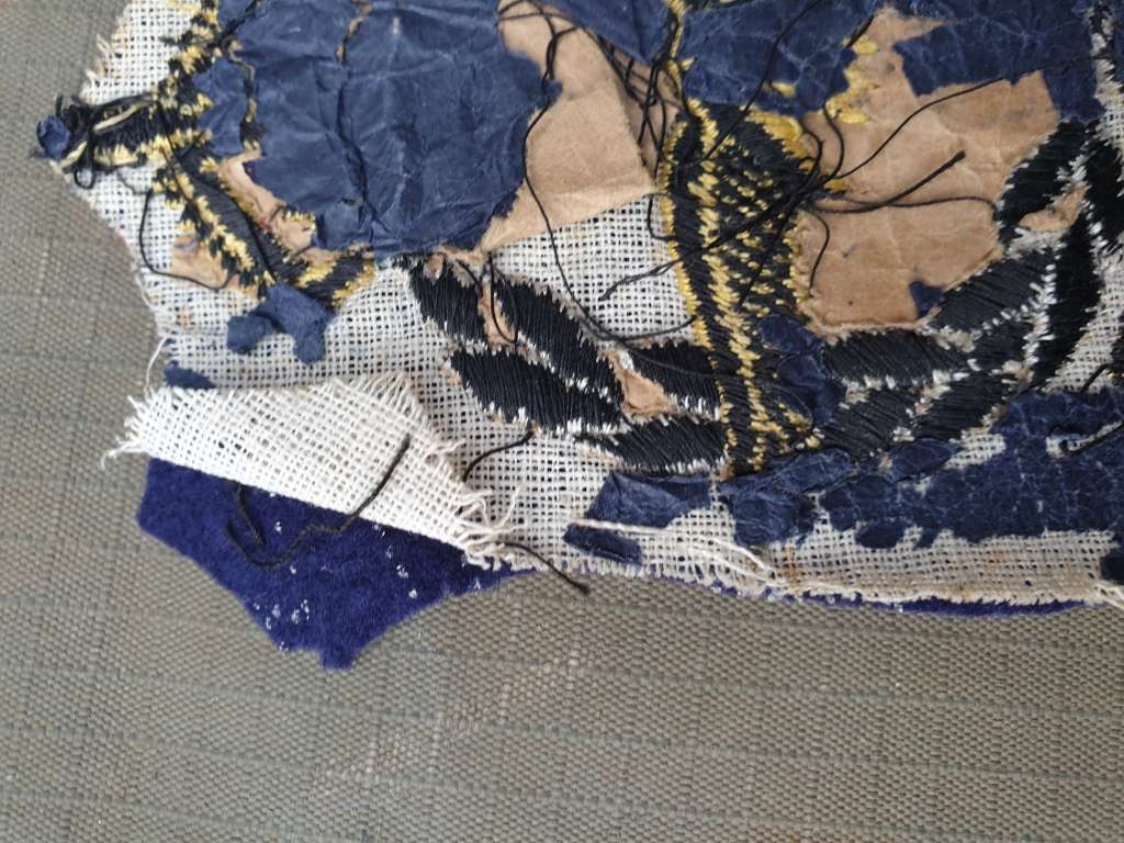 original early large SAAF cloth blazer pocket badge (Kings Crown) in good used condition