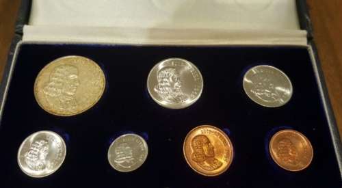 **1965 SOUTH AFRICA SHORT PROOF SET**IN SA MINT DISPLAY BOX**VERY RARE**