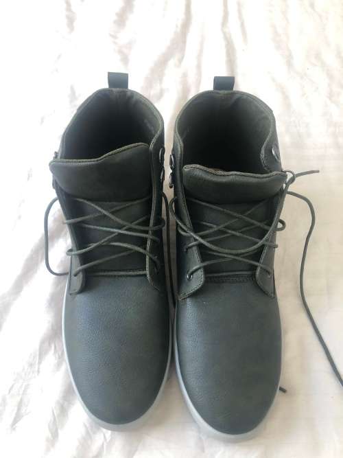 Men`s Pierre Cardin high top boots