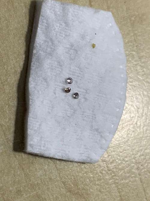 Totally Amazing 0.06tcw (3pcs) Natural Pale Pink Diamonds - Diamond Cut - VS - 1 bid for ALL