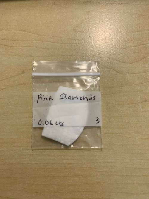 Totally Amazing 0.06tcw (3pcs) Natural Pale Pink Diamonds - Diamond Cut - VS - 1 bid for ALL
