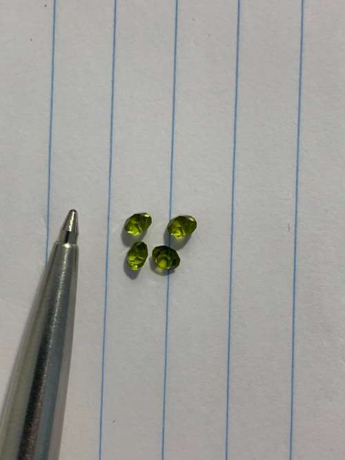 Green Peridot - 1 bid for 4 pieces