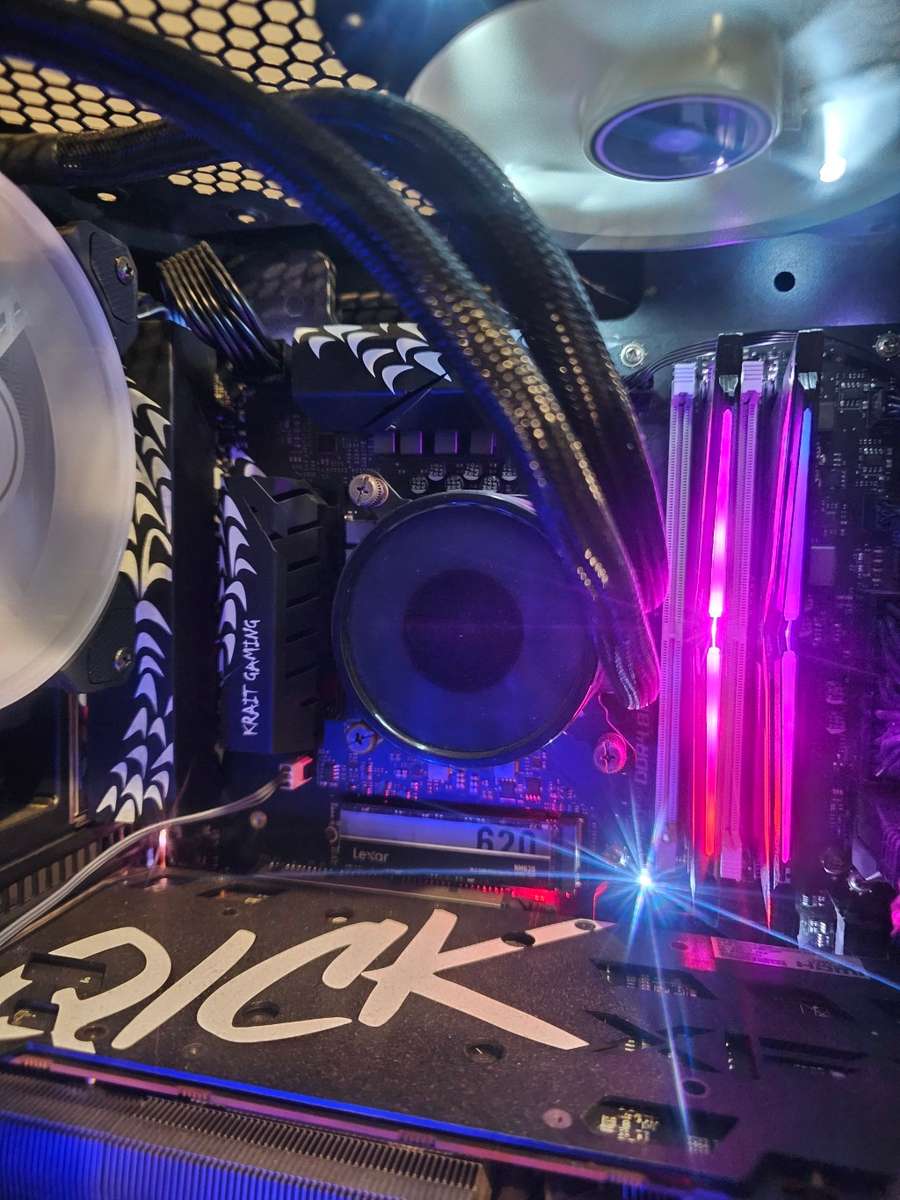 i7 8700k, MSI Z370, T-FORCE 32GB