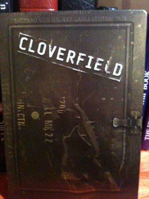 Cloverfield in metalbox - collector's items