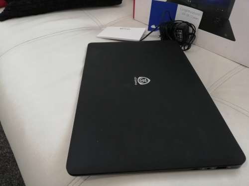 ***DEMO MODEL PRESTIGIO SMARTBOOK OVER 9HR BATTERY LIFE**