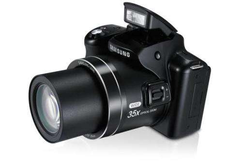 ******SAMSUNG WB2100 FULL HD DIGITAL CAMERA, LIKE NEW IN BAG AND STRAP***