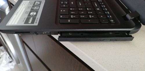 ****BRAND NEW ACER ASPIRE ES15 WITH NEW LAPTOP IN BOX***R99 FREIGHT**