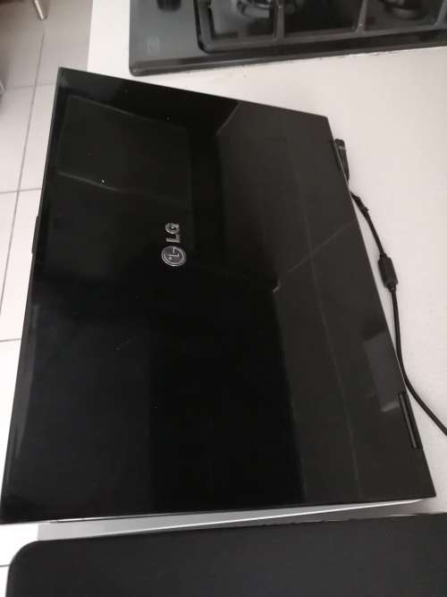 ESSENTIAL SERVICE APPROVED***2 x LAPTOPS ,PLEASE READ********