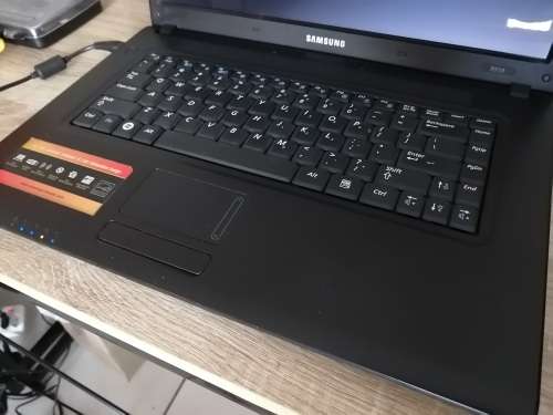 **ESSENTALSERVICE APPROVED***SAMSUNG R519 LAPTOP, EXCELLENT CONDITION ***