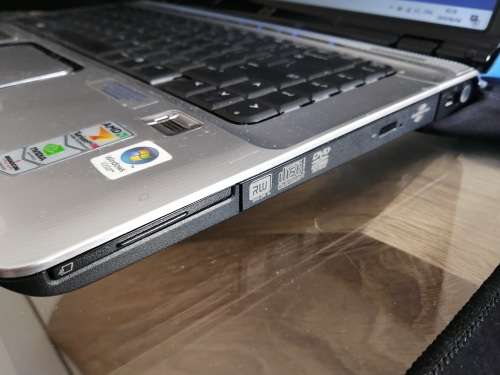 ***HP PAVILION DV6500 ENTERTAINMENT PC, IMMACULATE CONDITION WITH REMOTE AND BAG*****