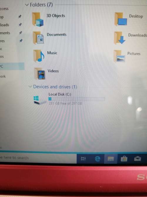 *******SONY VAIO VPCW216AG  PINK MINI LAPTOP WITH BAG AND CHARGER********