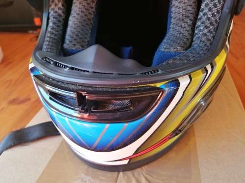 ***NITRO N1200 VX FULL FACE HELMET WITH MIRROR TINT VISOR, LIKE NEW SIZE MEDIUM******